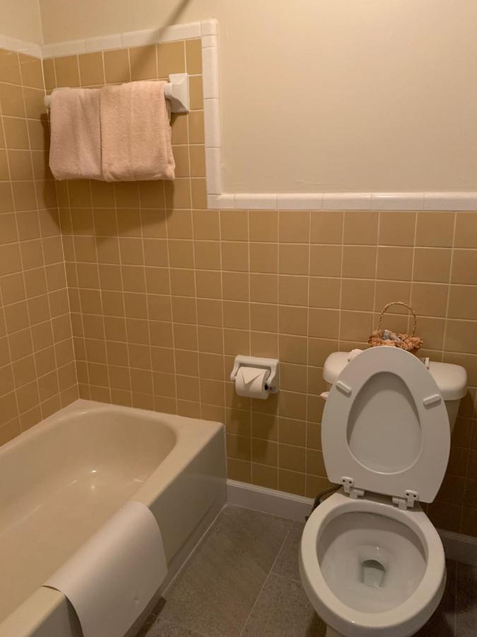 DeWITT — photo 21