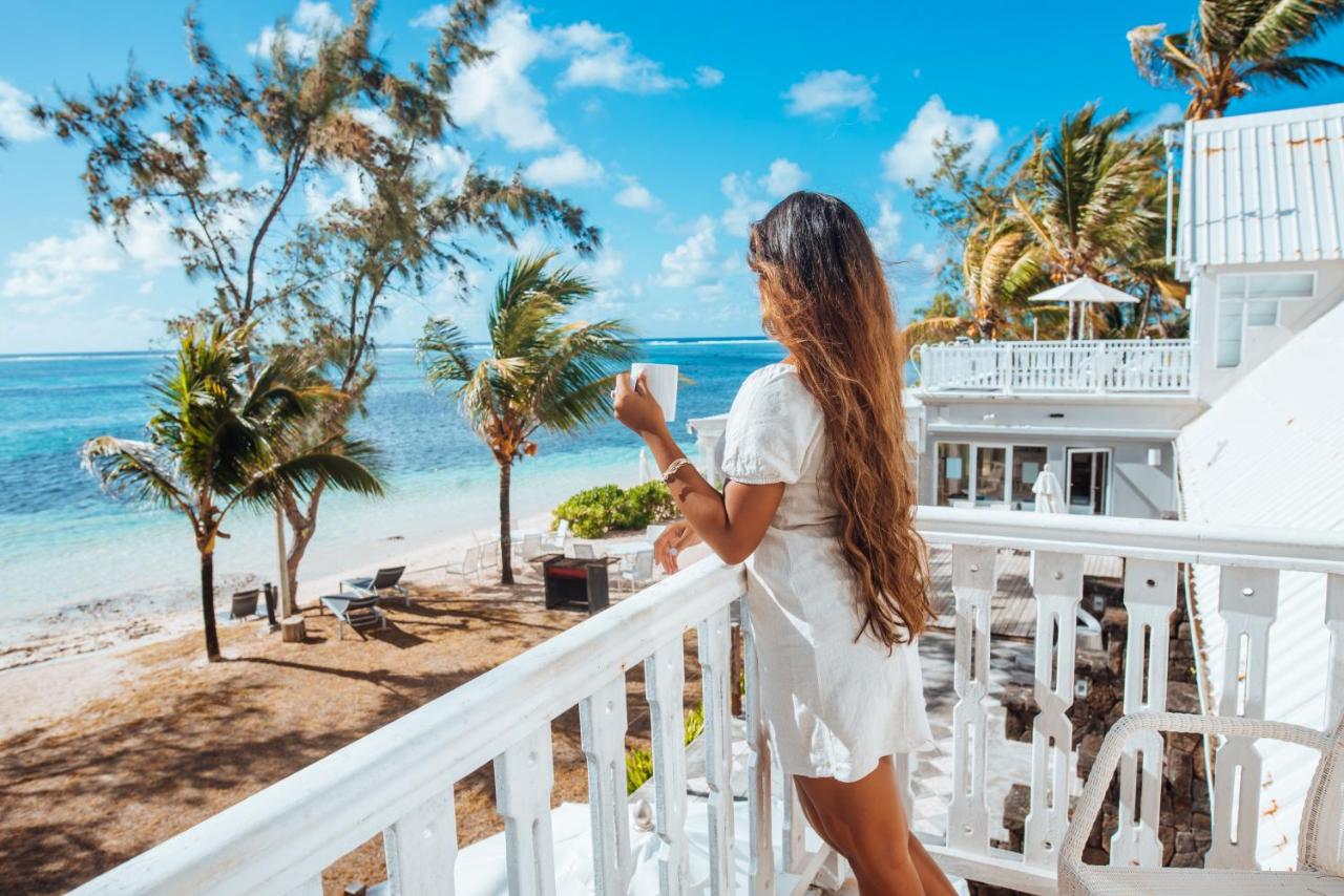 Astroea Beach Hotel - 3