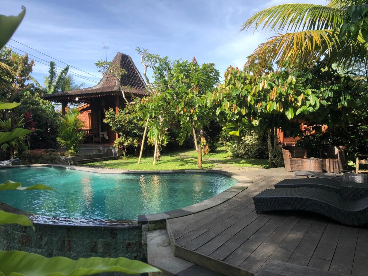 Mirah Guest House - 4