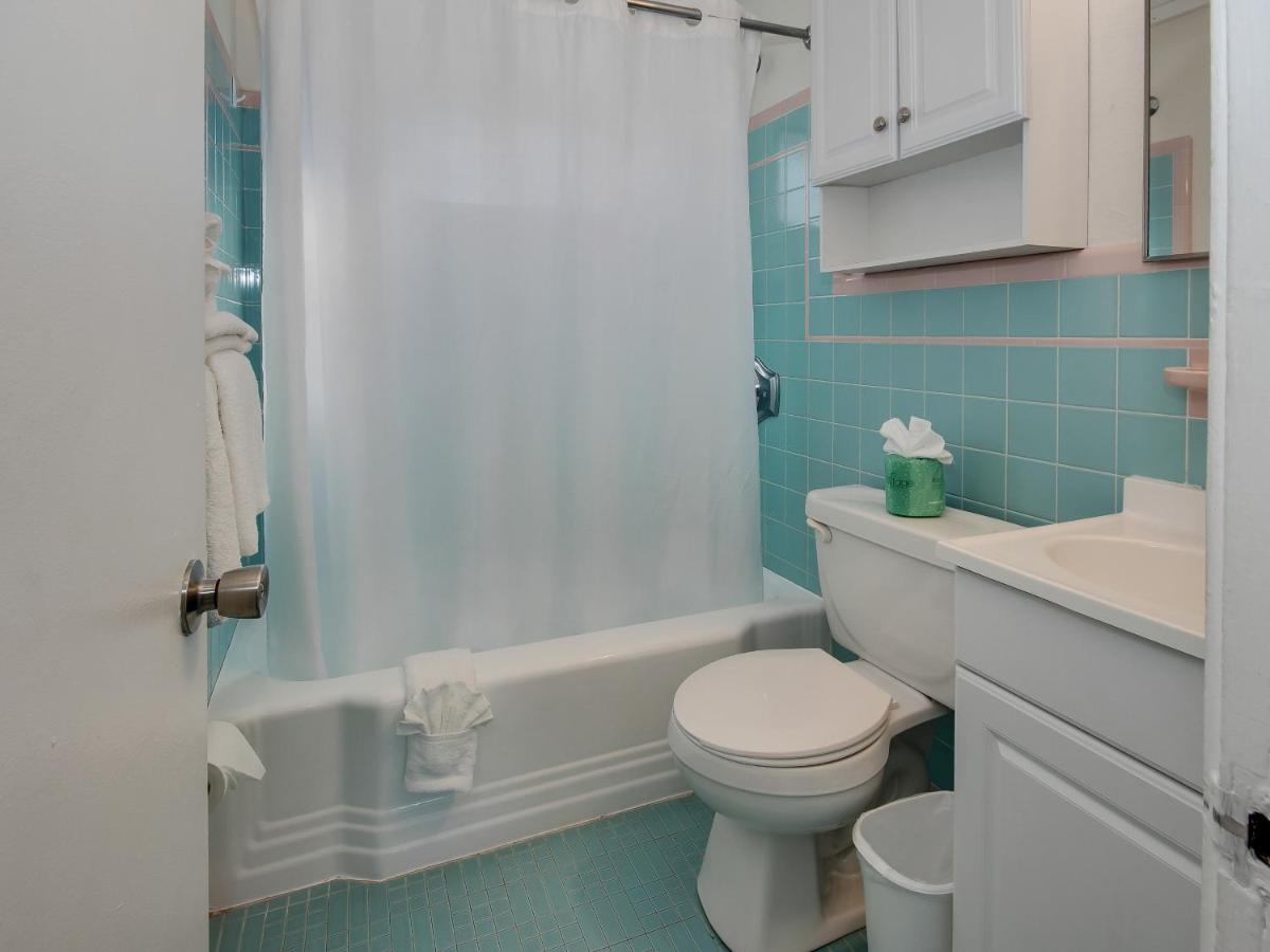 Daytona Inn and Suites — photo 18
