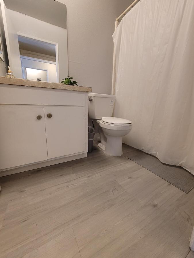 (B02) Cozy Double Bed Suite - 5