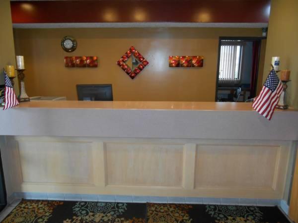 AmeriStay Inn — photo 13