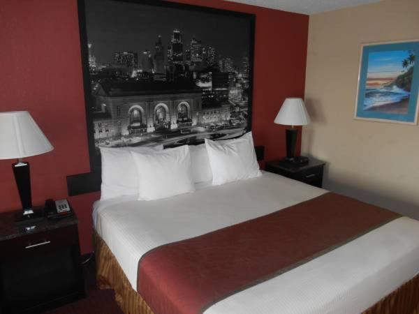 AmeriStay Inn — photo 14