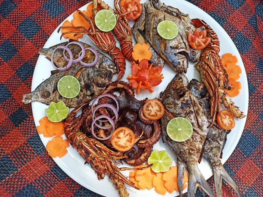 Origami Inn Himandhoo - 2