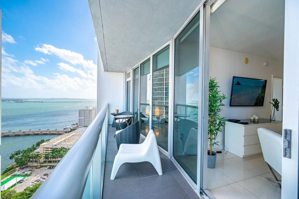 Iconic Icon W Unit - Pool & Ocean Views - 3