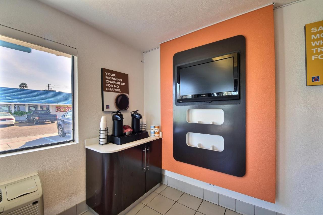 Laredo Motel — photo 18