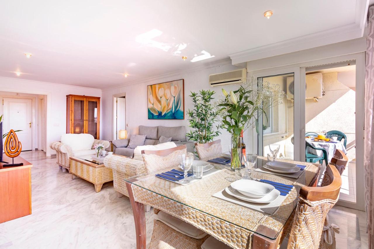 Beach and Pool Holidays at the Grand Coloso