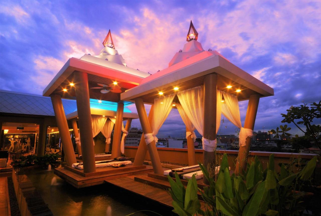 Nouvo City Hotel - 3