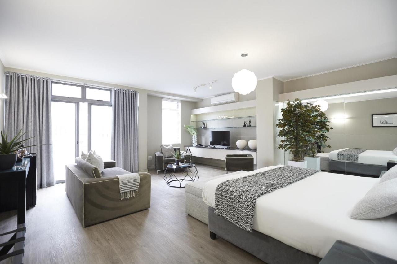 The Hyde All Suite Hotel - 4