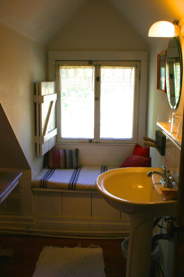 The Old Pioneer Garden Country Inn — photo 10