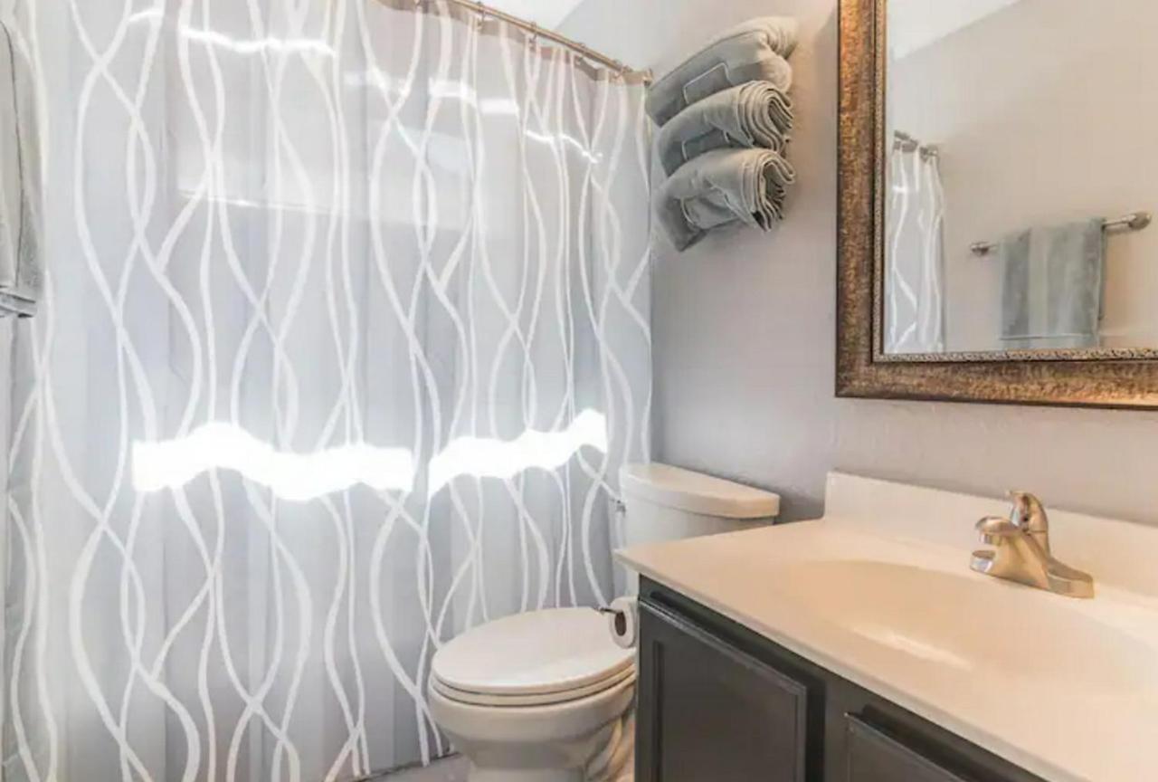 Modern Austin Retreat 15 Min to Downtown & Airport Sir - 4
