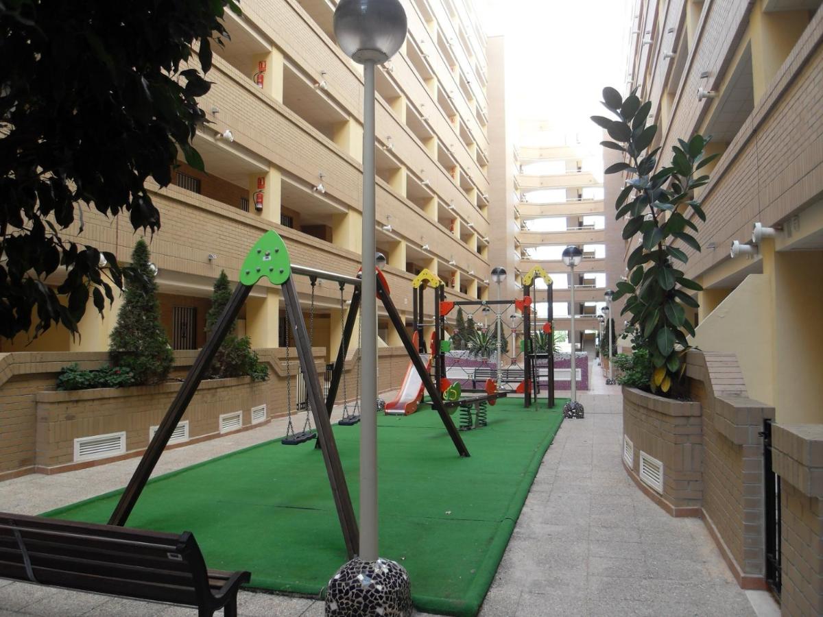 Apartamentos Turísticos Orpesa, Costa Caribe, Oropesa del Mar ...