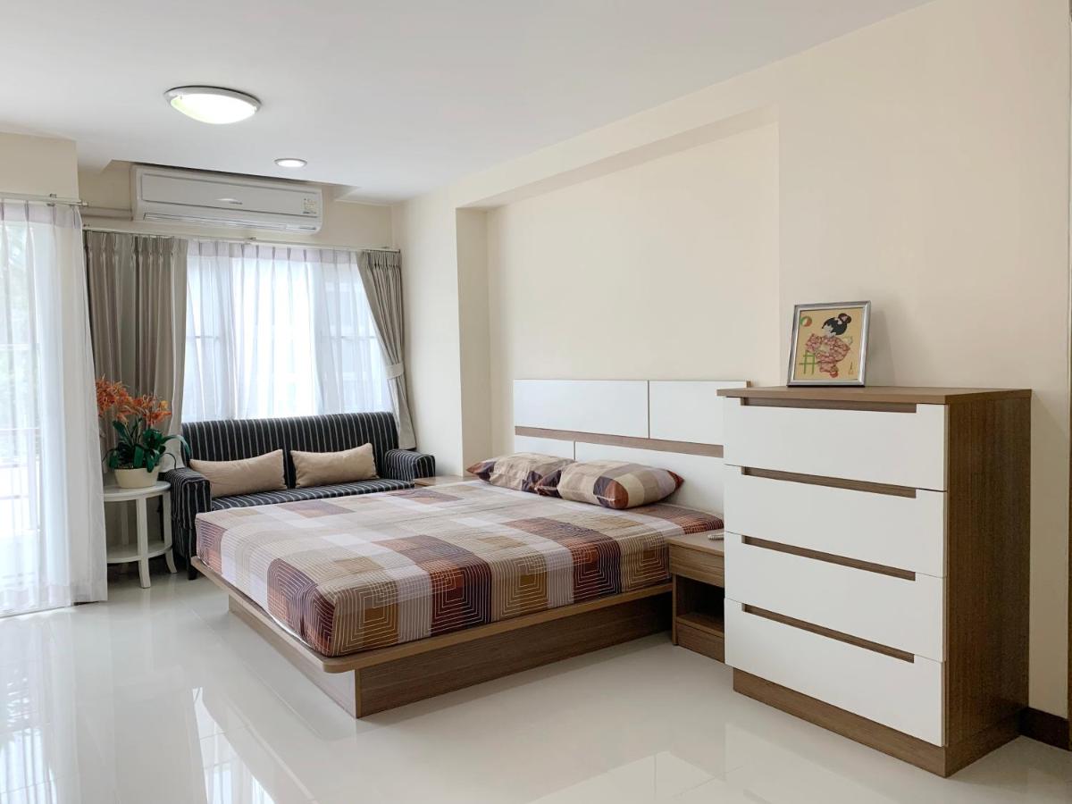 Charming Resident near BTS Ekkamai Station - 4