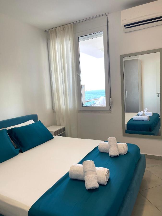 Sunny Bay Apartments photo