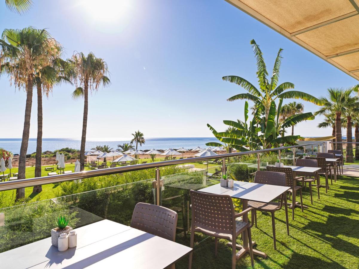 Leonardo Crystal Cove Hotel & Spa – Adults only photo