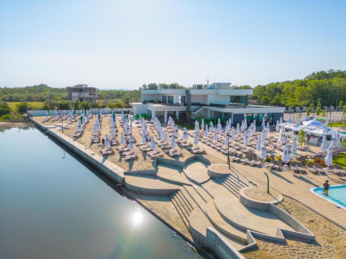 Beach: Alma Health & Spa Retreat