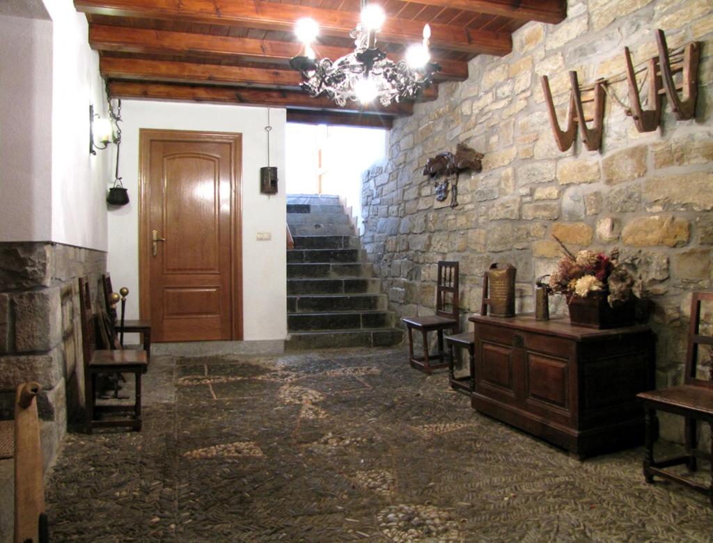 Casa Rural Burret (España Ochagavía) - Booking.com