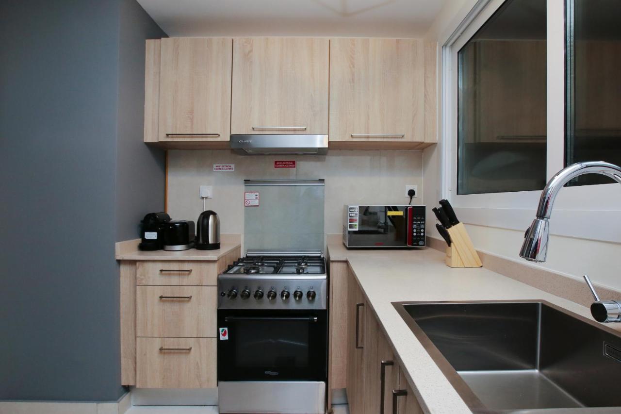 AG Tower - 1BR Apartment - Allsopp&Allsopp - 4