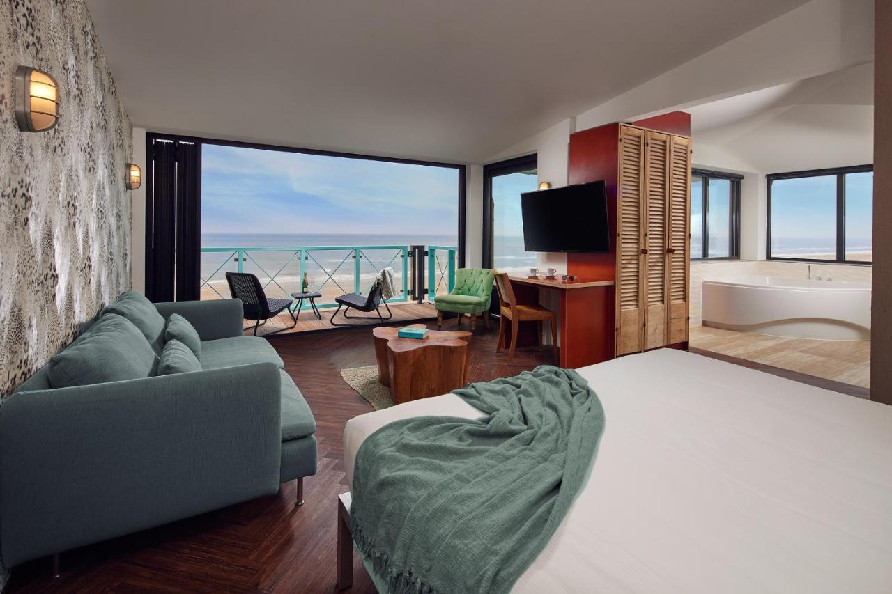 Beachhouse Hotel photo