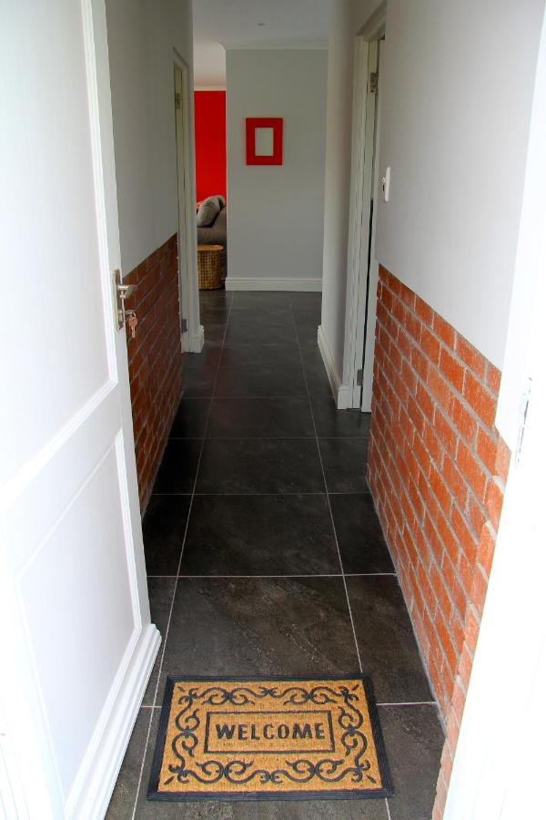 Lazy Days Apartments - Cape Town - 5