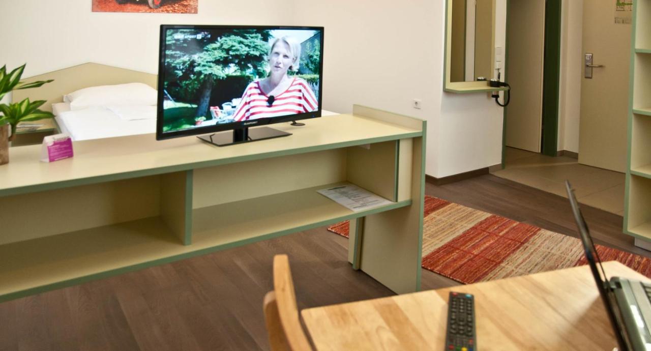 Winrooms Seminar Hotel & Apartments photo