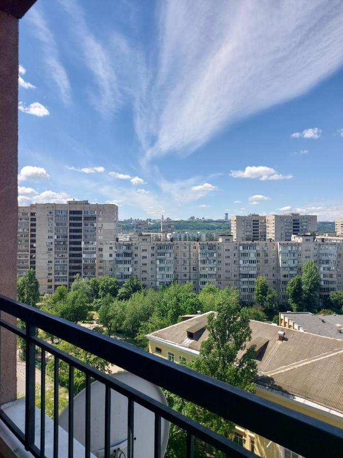 Beach: Видові апартаменти м Лівобережна