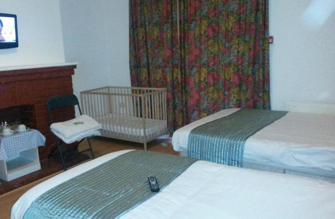 Aile Odası - Ortak Banyo (2 Yetişkin + 2 Çocuk)