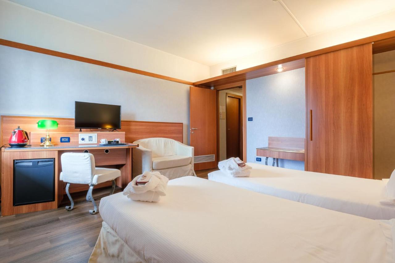 SHG Hotel Bologna photo