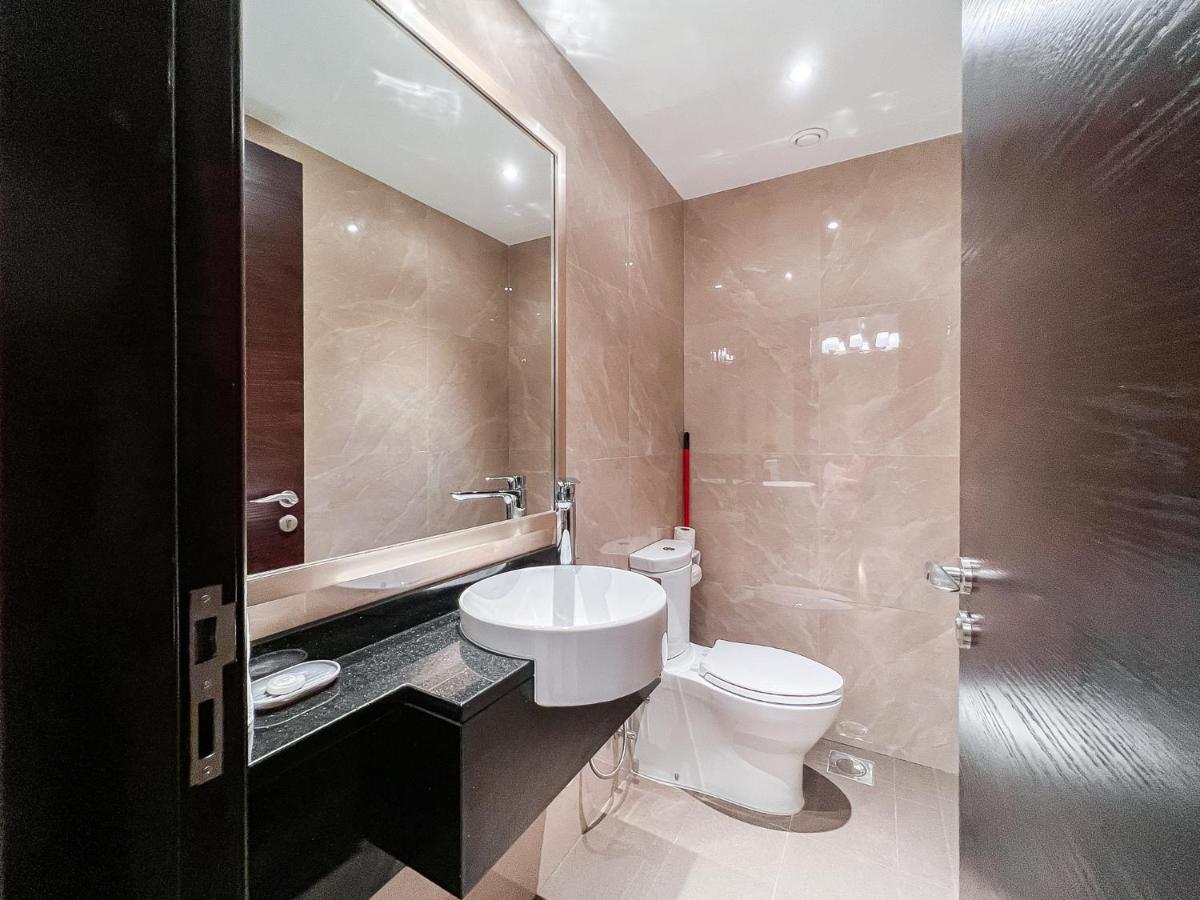 Luton Vacation Homes - Elite Downtown Residence, Burj Khalifa View Dubai - 19AB01 - 3