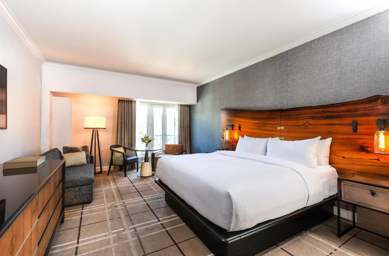 Fairmont Chateau Whistler photo