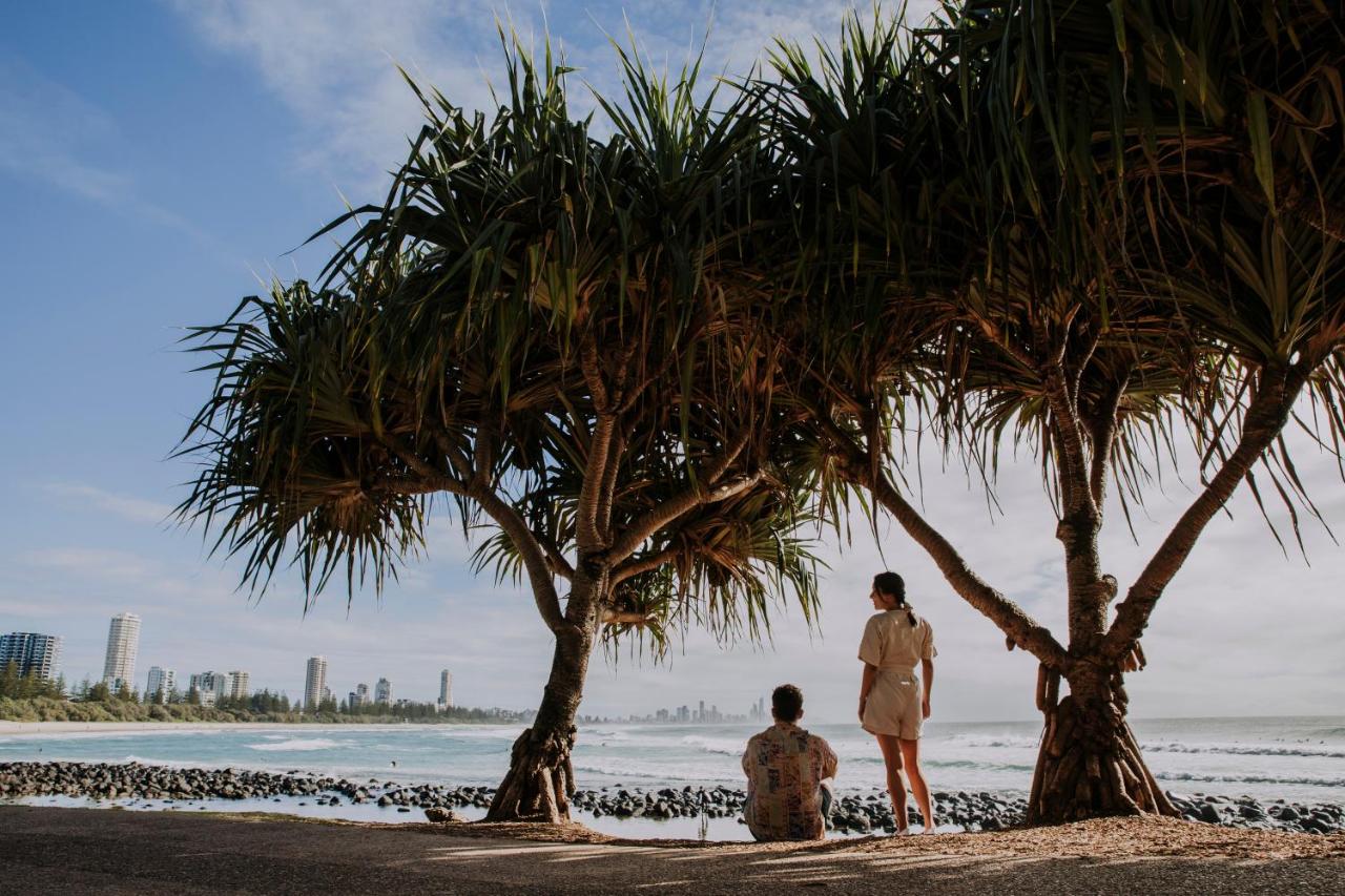 Burleigh Beach Tower photo