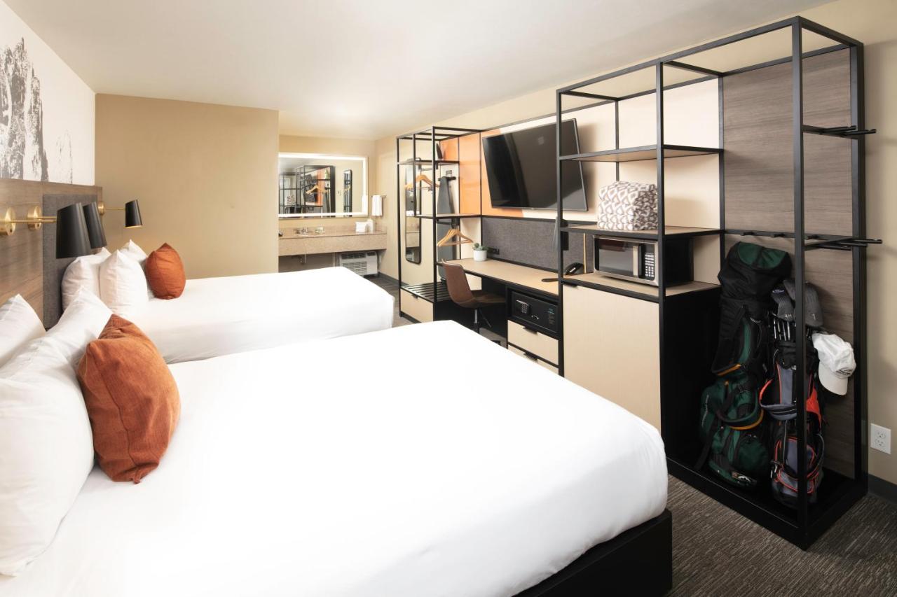 Waypoint Hotel — photo 15