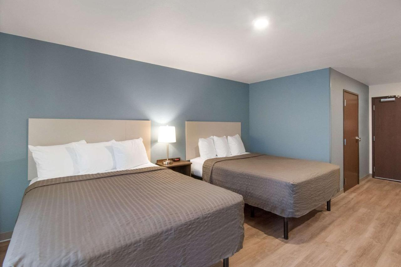 WoodSpring Suites Colorado Springs North - Air Force Academy — photo 20