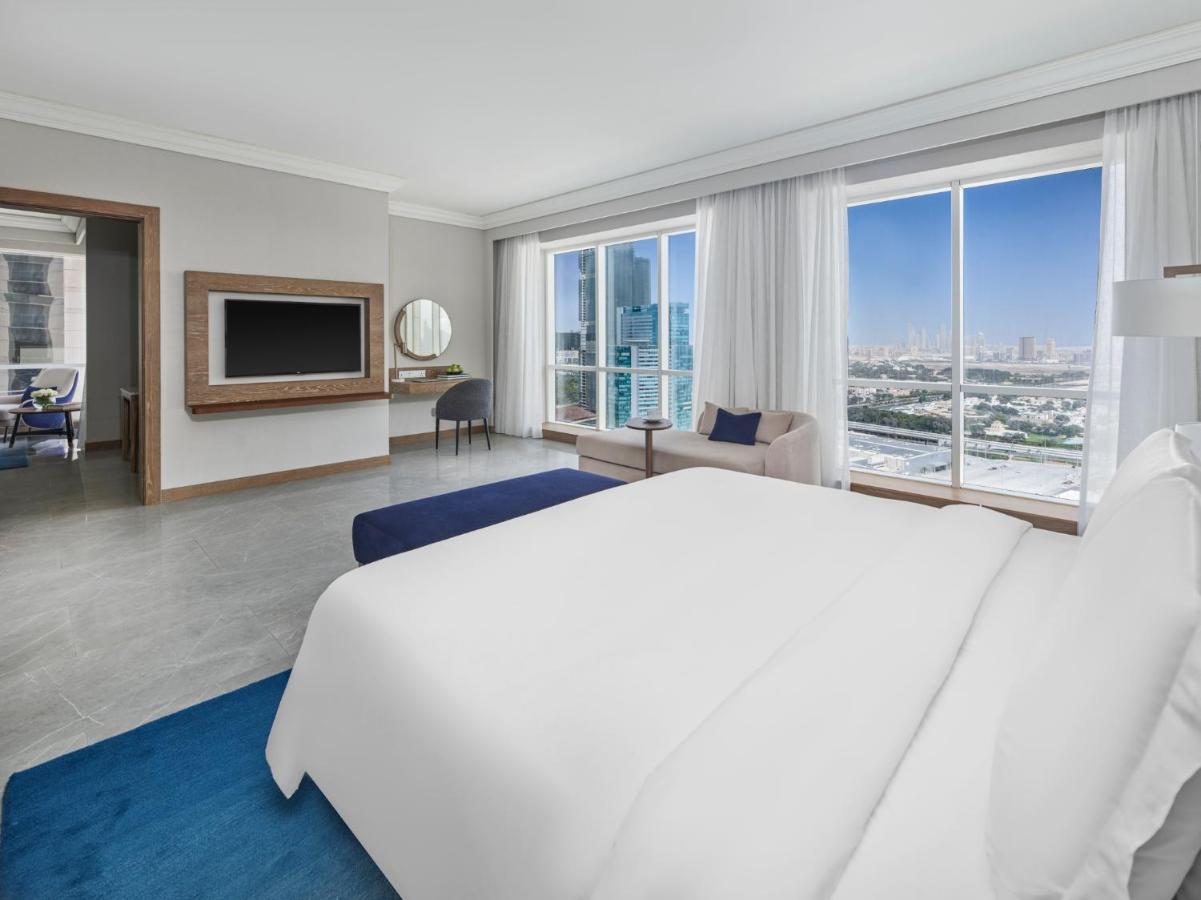 Fairmont Dubai photo