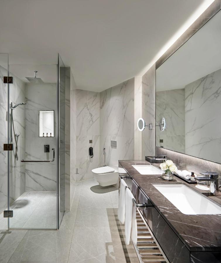 Fairmont Dubai photo