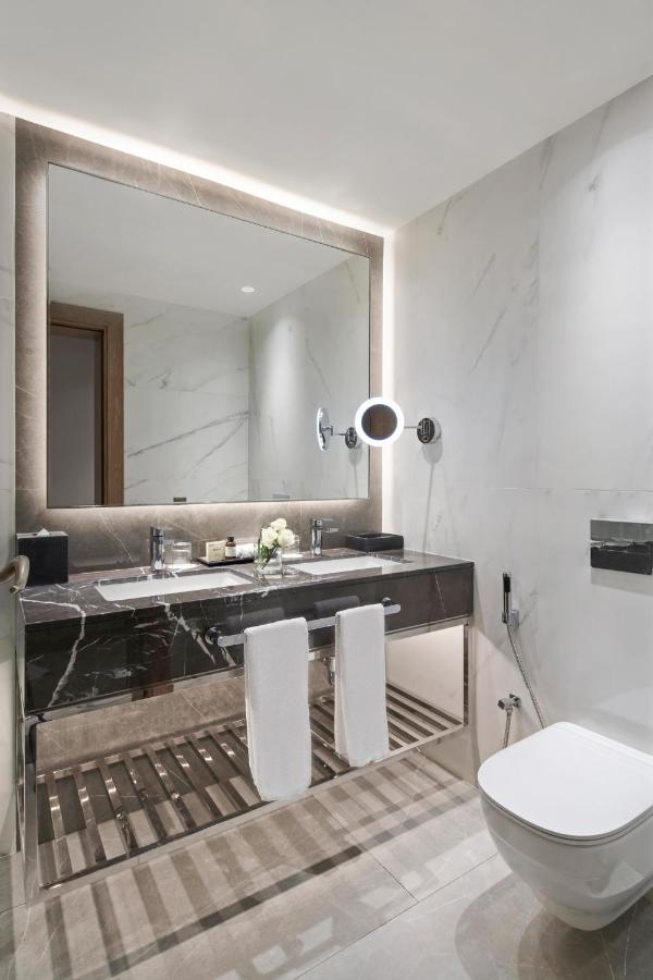 Fairmont Dubai photo