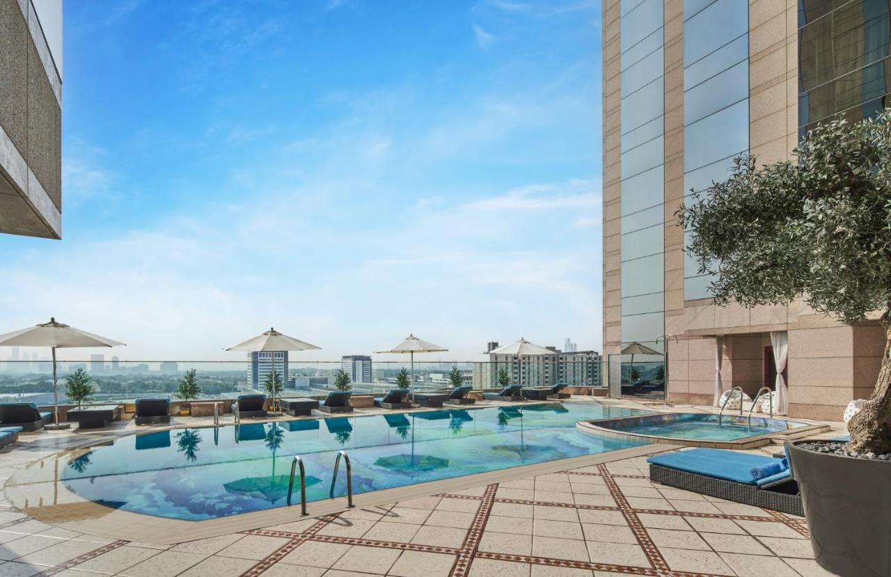 Fairmont Dubai photo