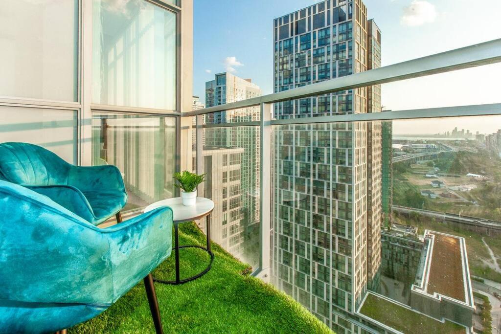 Stylish 2BR Condo w/stunning Lake & Sunset Views photo
