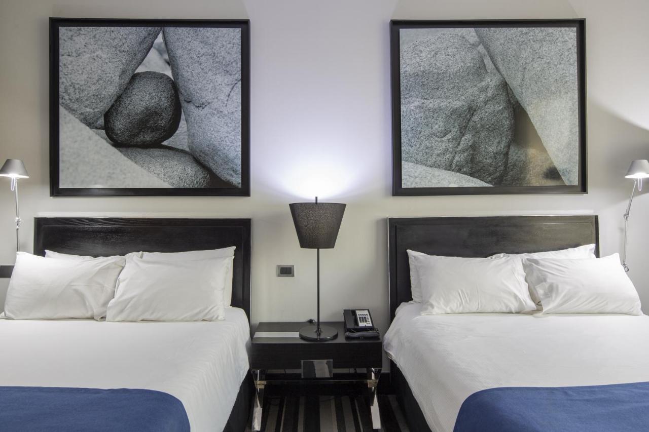 Wyndham Santiago Pettra photo