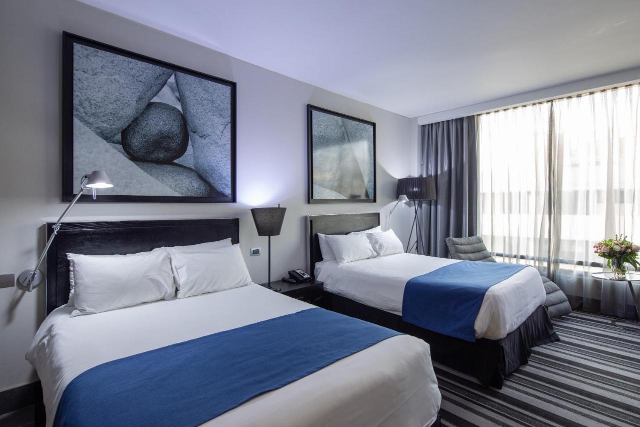 Wyndham Santiago Pettra photo
