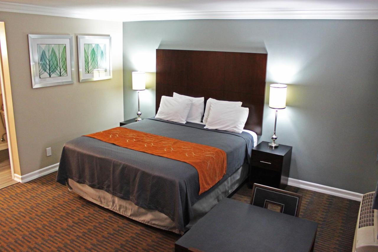 Friendly Hills Inn — photo 18