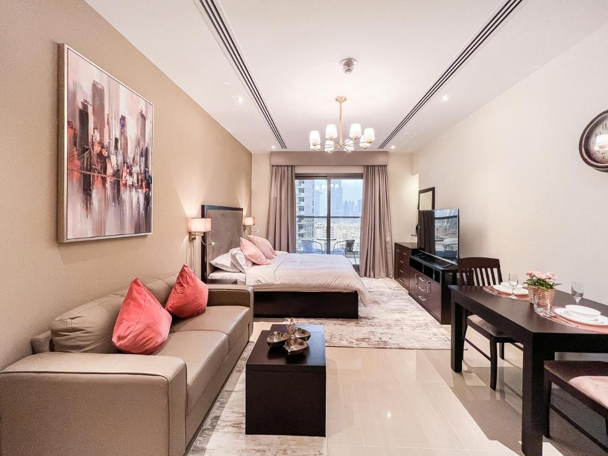 Luton Vacation Homes - Elite Downtown Residence Studio, Burj Khalifa View Dubai - 80AB3 - 2