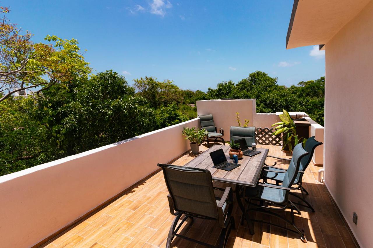 Relaxing comfortable jungle view Eklum Villa Rivera Maya Puerto Morelos POOL AC GYM GATED COMMUNITY photo