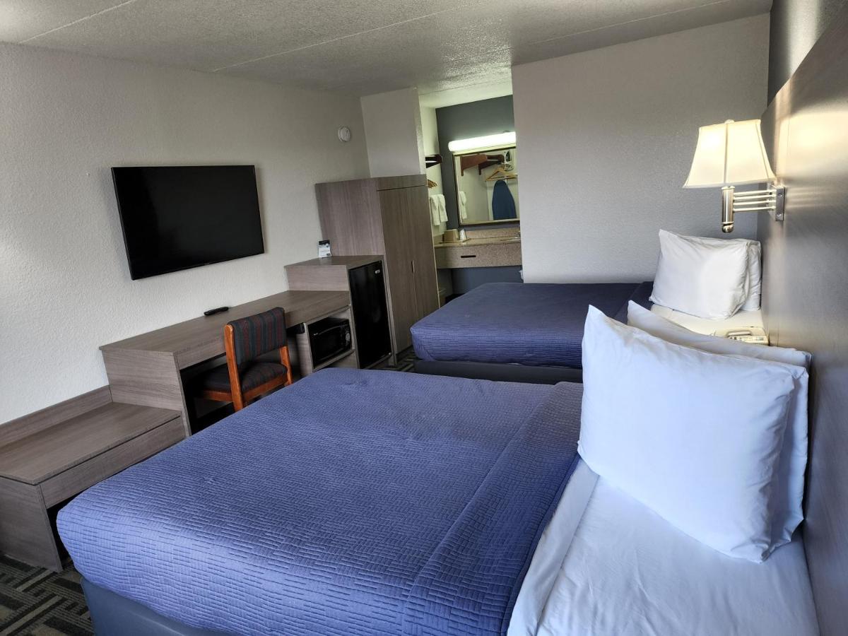 Relax Inn — photo 12