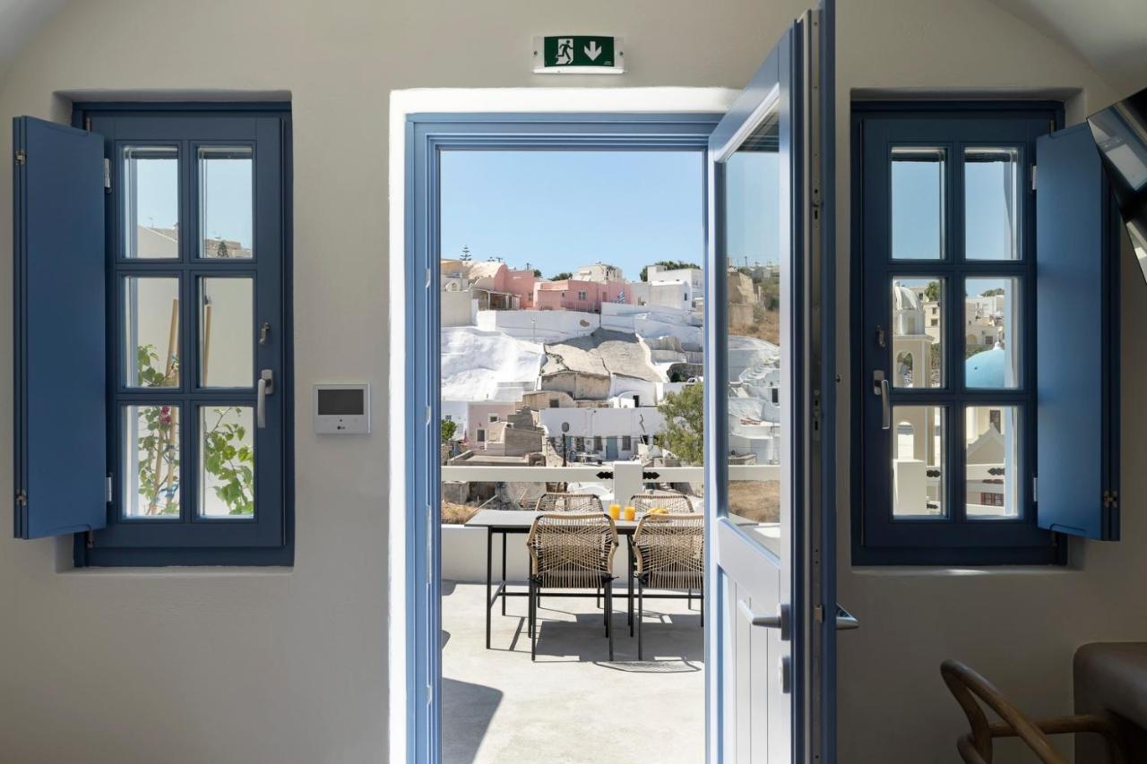 Acave Santorini Suites - 5
