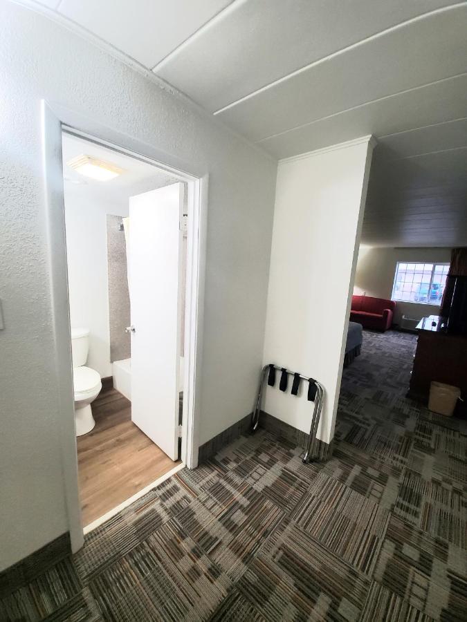 Royal Inn — photo 7