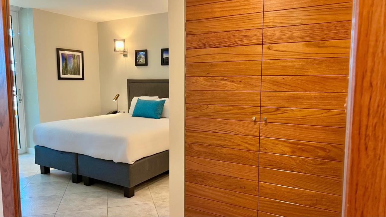 Curacao Avila Beach Hotel photo
