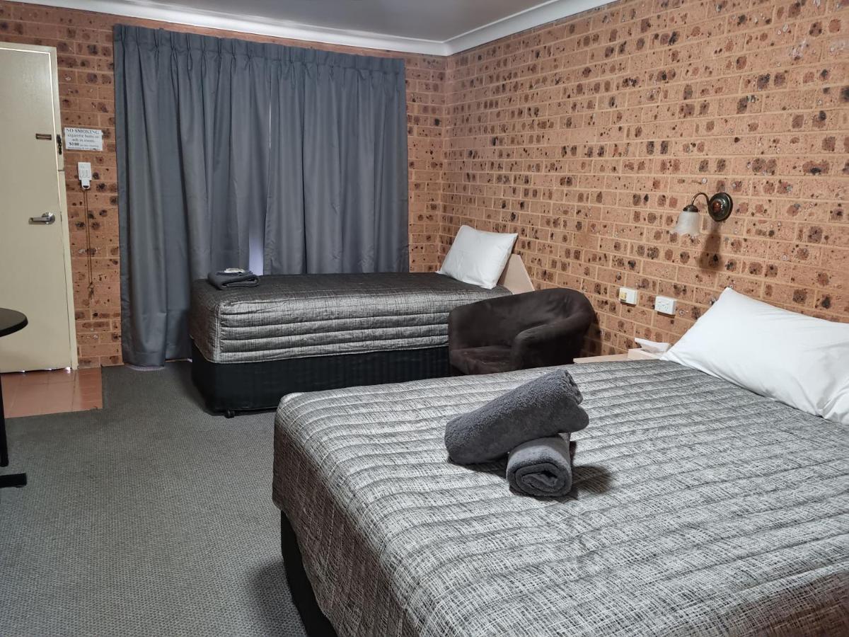 ABERDEEN MOTEL — photo 18