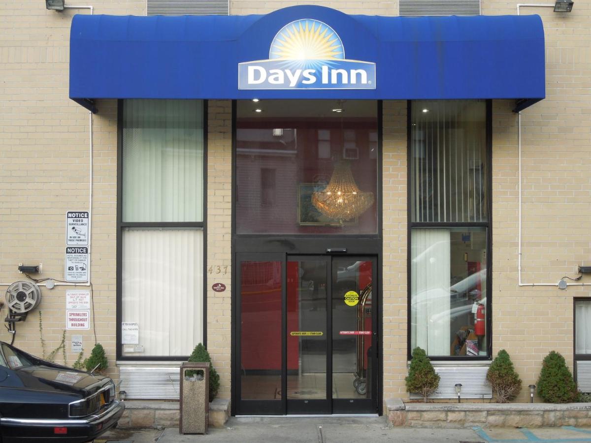 Days Inn Brooklyn - Laterooms