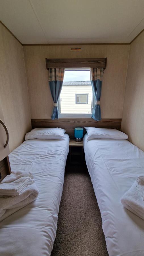 Combe Haven Holiday Park - Laterooms